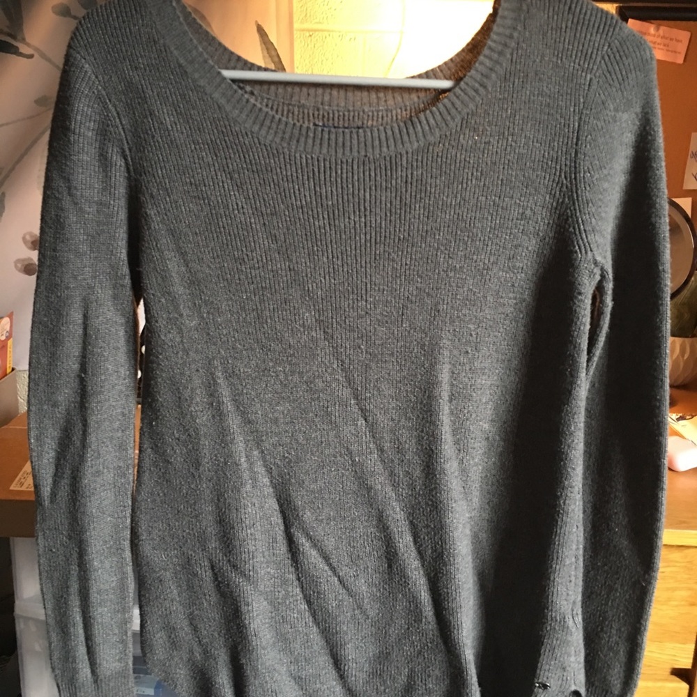 Grey American Eagle Sweater!